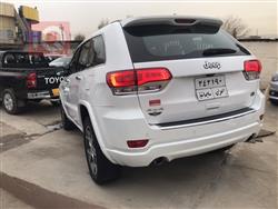 جیپ گراند شیرۆکی